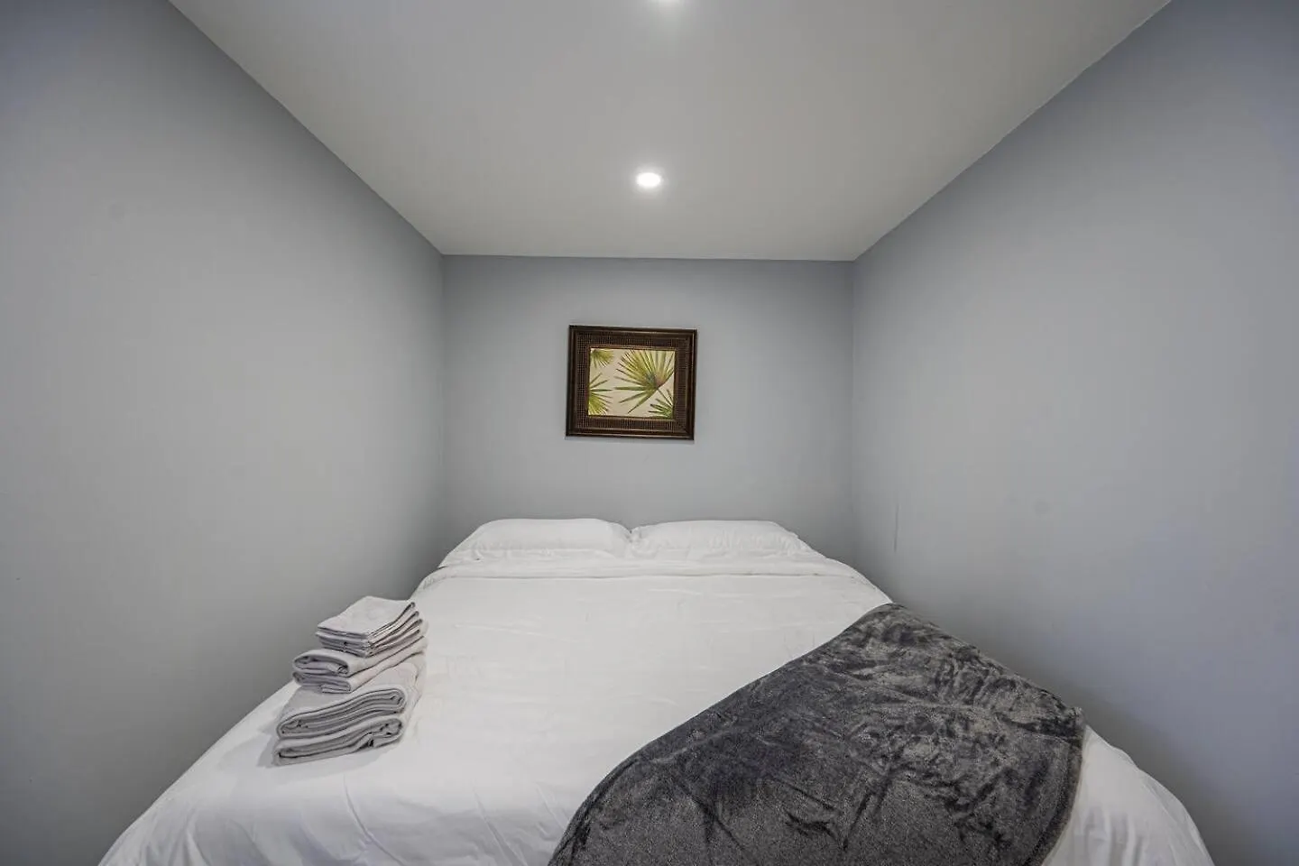 Holiday home 5Bed Homesleeps16Wifipooltablekingbed Charlotte