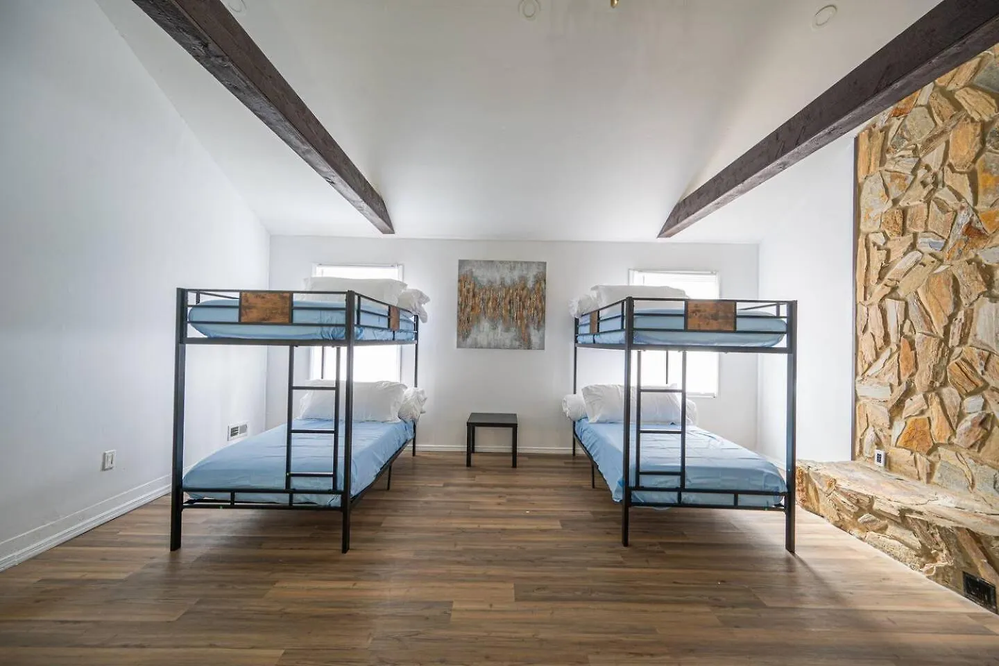 Holiday home 5Bed Homesleeps16Wifipooltablekingbed Charlotte