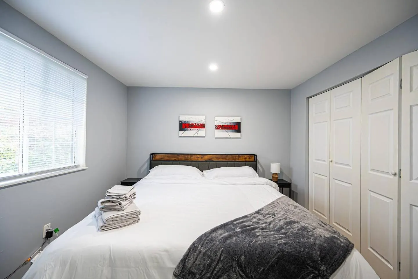 5Bed Homesleeps16Wifipooltablekingbed Charlotte Holiday home