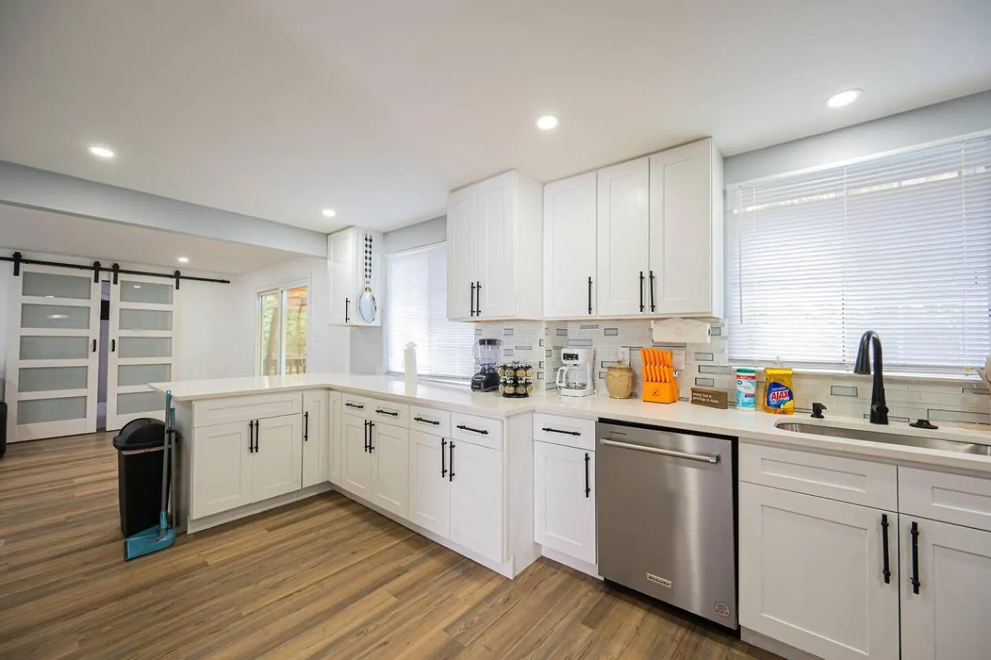 5Bed Homesleeps16Wifipooltablekingbed Charlotte United States